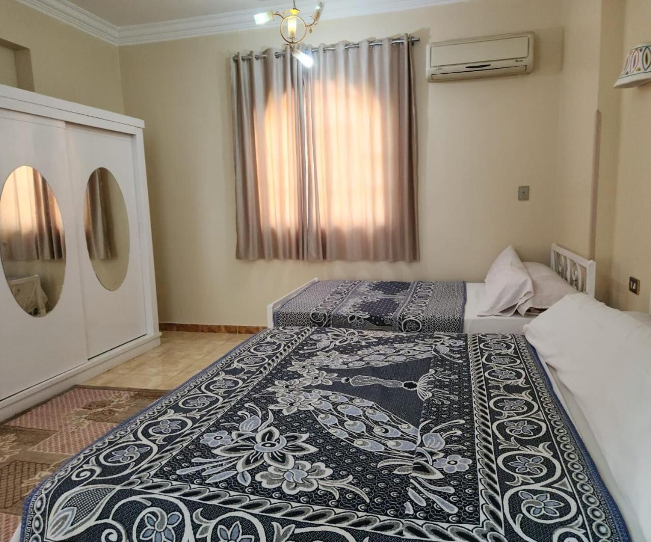 Luxor Palace Apartments מראה חיצוני תמונה