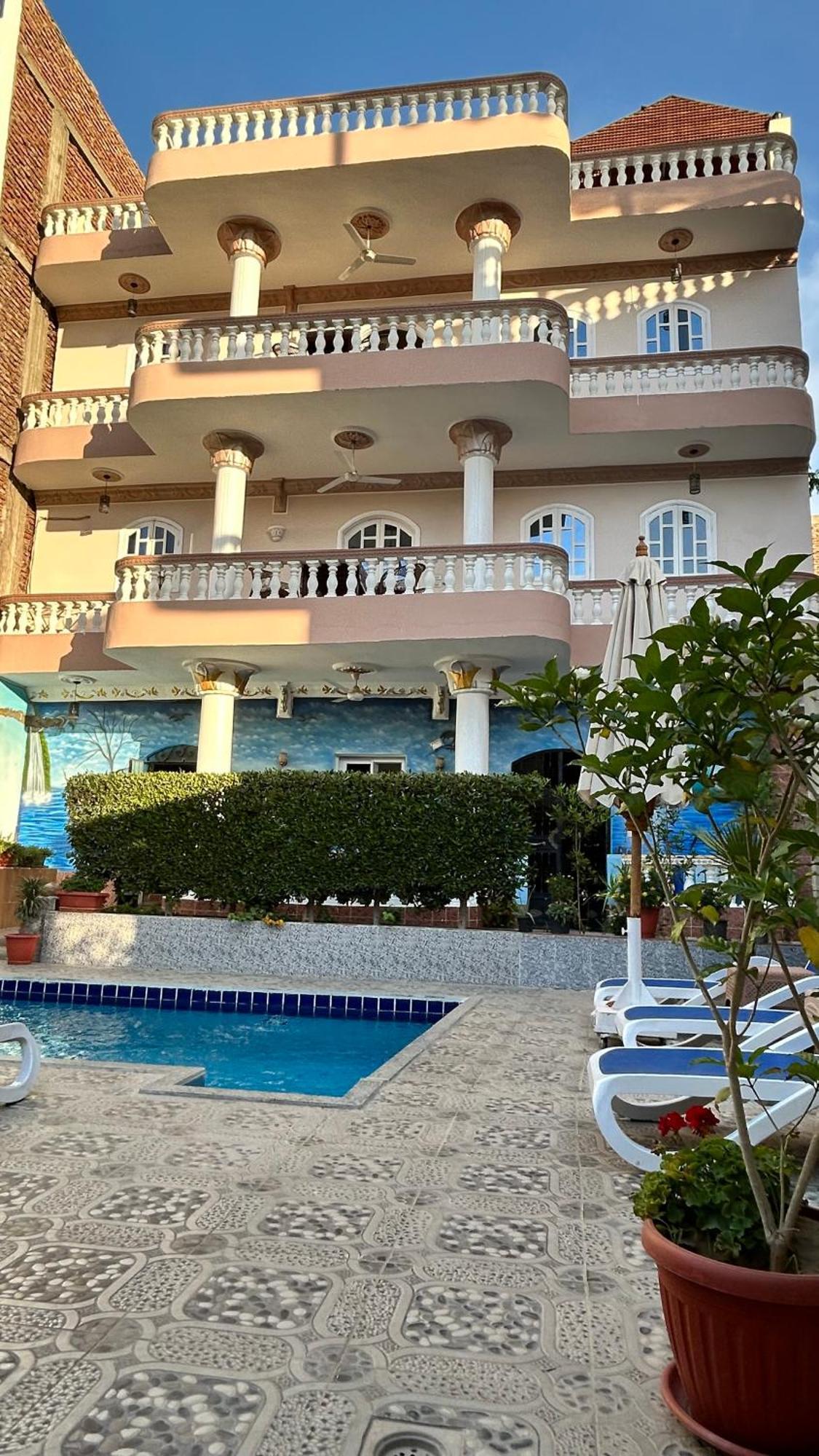 Luxor Palace Apartments מראה חיצוני תמונה